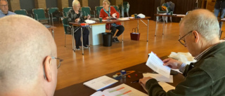 Helt emot Valmyndighetens rekommendationer: Politiska kandidater räknade röster i Vimmerby