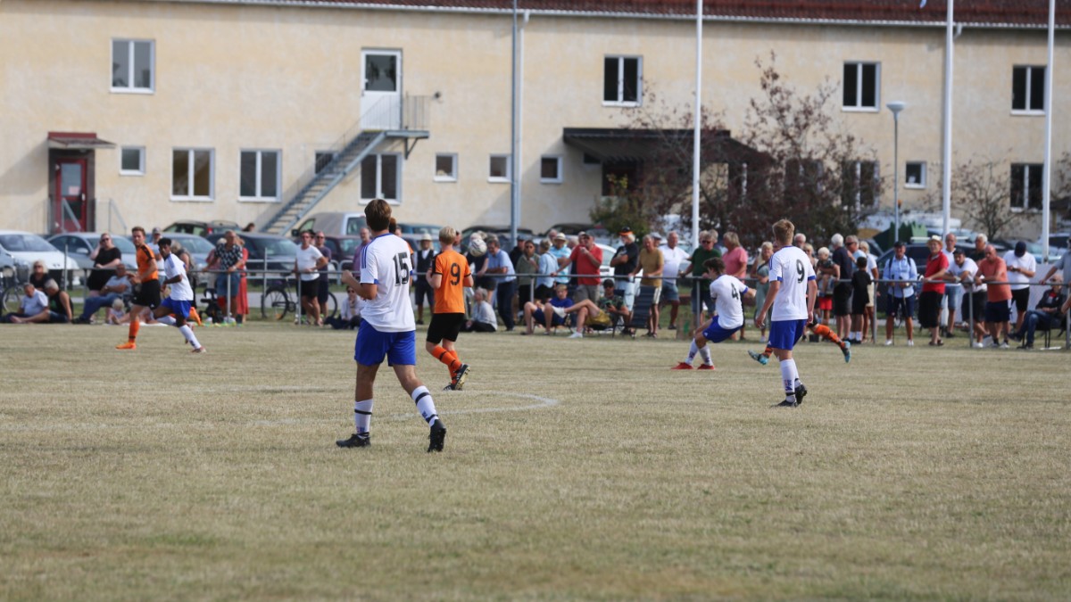 Folkfest när Klintehamn vann årliga matchen i Burgsvik