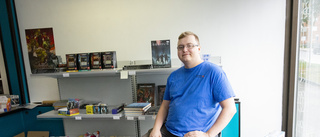 Jim, 31, driver spelbutik i Luleå: "Bästa jobbet jag har haft"