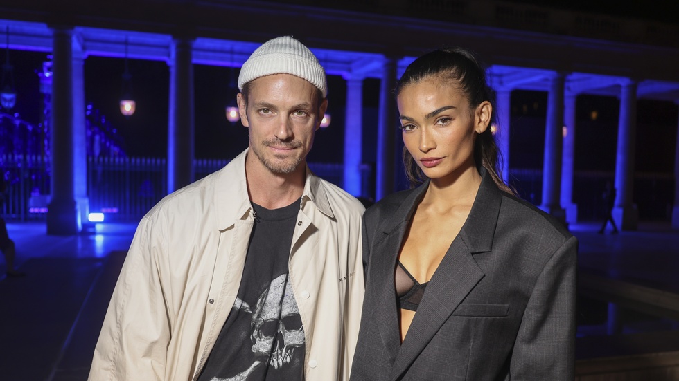 Joel Kinnaman och Kelly Gale har stadgat sig. Arkivbild.