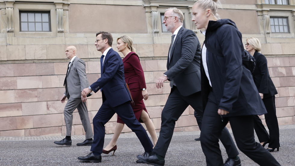 Första dagen på nya jobbet, den 18 oktober 2022, för bland andra statsminister Ulf Kristersson (M), energi- och näringsminister Ebba Busch (KD) och arbetsmarknads- och integrationsminister Johan Pehrson (L). Arkivbild.