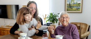 Efter 90 år i Skellefteå – Karin flyttade in på barnbarnens gård