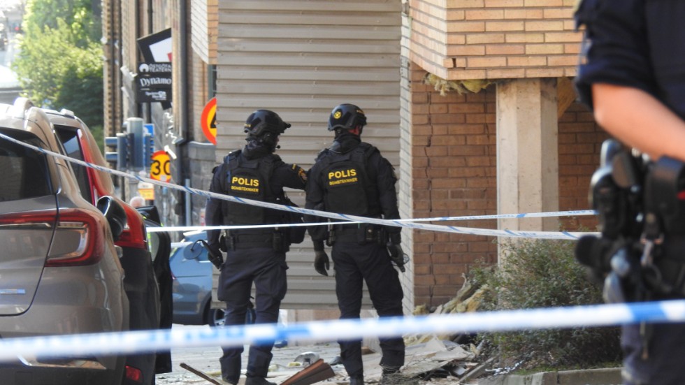 Polisens bombtekniker har ännu en gång, nu i Norrköping, fått rycka ut efter en sprängning som sannolikt har med langande gangsterligor att göra.   