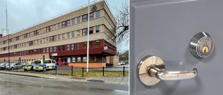 Fulla häkten: Misstänkta från Stockholm inlåsta hos Motalapolisen