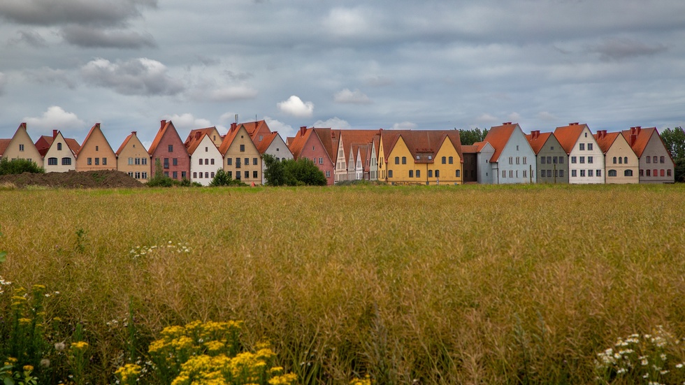 Häftiga hus i Jakriborg, Skåne, skriver fotografen. 