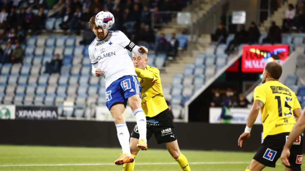 Christoffer Nyman nickar in 1–0 mot Mjällby men utan lagkaptenen kvar på planen tappade hemmalaget 2–0 till 2–2.