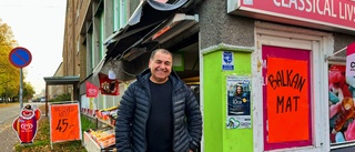 Zuhair har drivit butiker i Eskilstuna i 30 år – familjeföretaget säljer Balkanvaror i Nyfors: "Känner mig som en kändis"