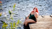 Josefine, 27, är vän med sin tjocka kropp