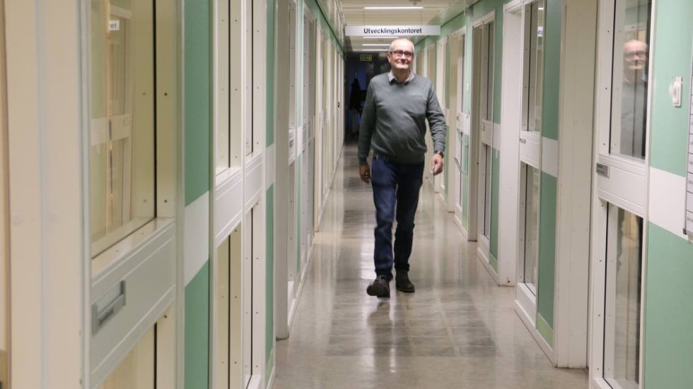 Med 34 års erfarenhet i kommunpolitiken har Tomas Söreling (S) en hel del rutin att falla tillbaka på. Så han är hemtam i korridorerna redan.