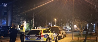 Man i 25-årsåldern begärs häktad för mordförsök på 14-årig pojke i Fröslunda