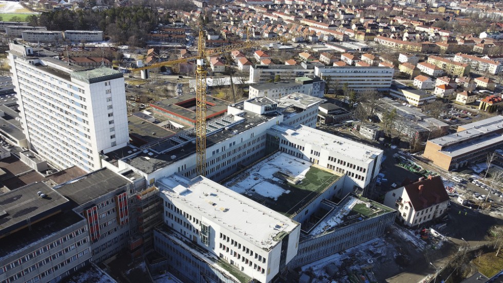 Ombyggnationerna av Sörmlands sjukhus har krävt enormt stora investeringar som inte kunnat göras utan ett klokt och kunnigt socialdemokratiskt regionstyre, menar insändarskribenten.