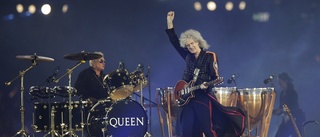 Queen irriterade på sjungande fans