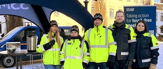 Här raggar de Nyköpingsbor till sommarjobb – i Oxelösund: "Vi behöver 380 vikarier"