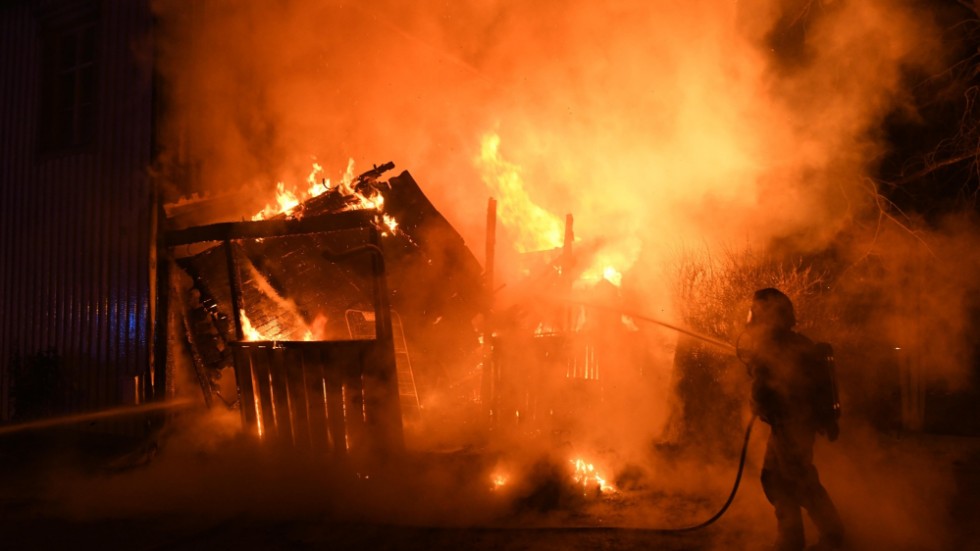 Den 16 februari i år började det brinna på lastkajen vid Kisa wärdshus.