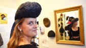 Burträsk Hattmuseum firar Hattens dag – med parad, hattwalk, allsång och picknick: ”Kan ha på sig allt som går att sätta på huvudet” 