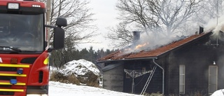 TV: Kraftig brand i villa