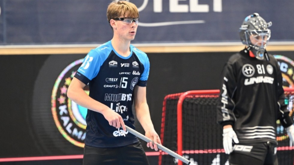 Daniel Helge fick göra debut i Kalmarsunds A-lag i en träningsmatch i helgen.
