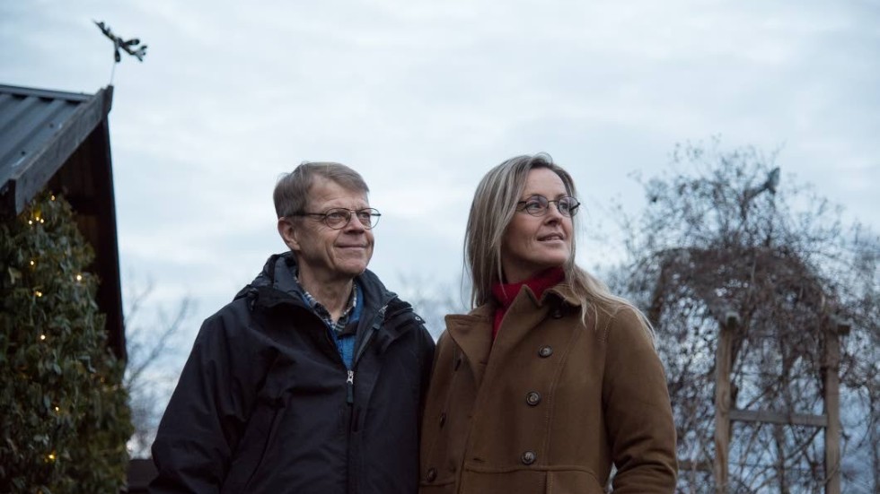 Benny Ekman och Ann-Sofie Karlsson spånar vidare på ett nytt namn till snöskulpturen som de ska skapa i Kiruna.