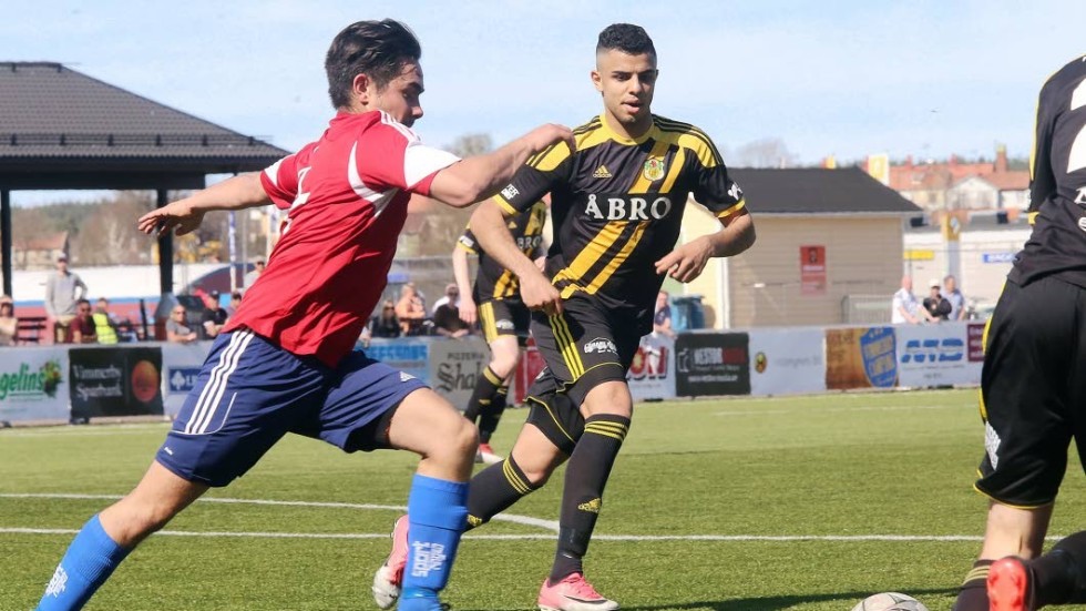 Ali Mohammed gjorde två av VIF Akademis mål i 4–0-vinsten mot FBSK.