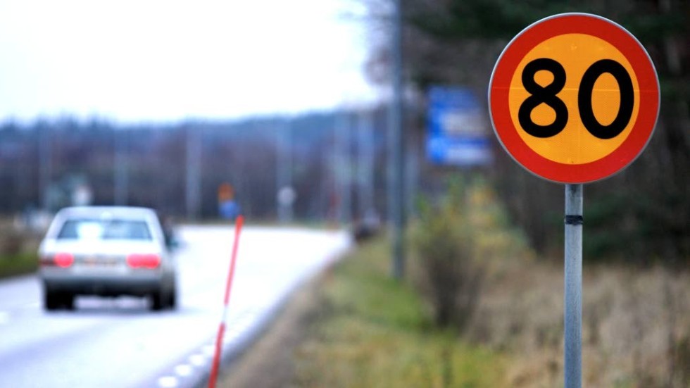 Flera vägsträckor i Östergötland kan få sänkt hastighet.
