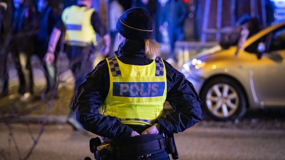 När någon utsätts för brott är det offret, inte gärningsmannen, som ska få upprättelse, skriver företrädare från Sverigedemokraterna. 