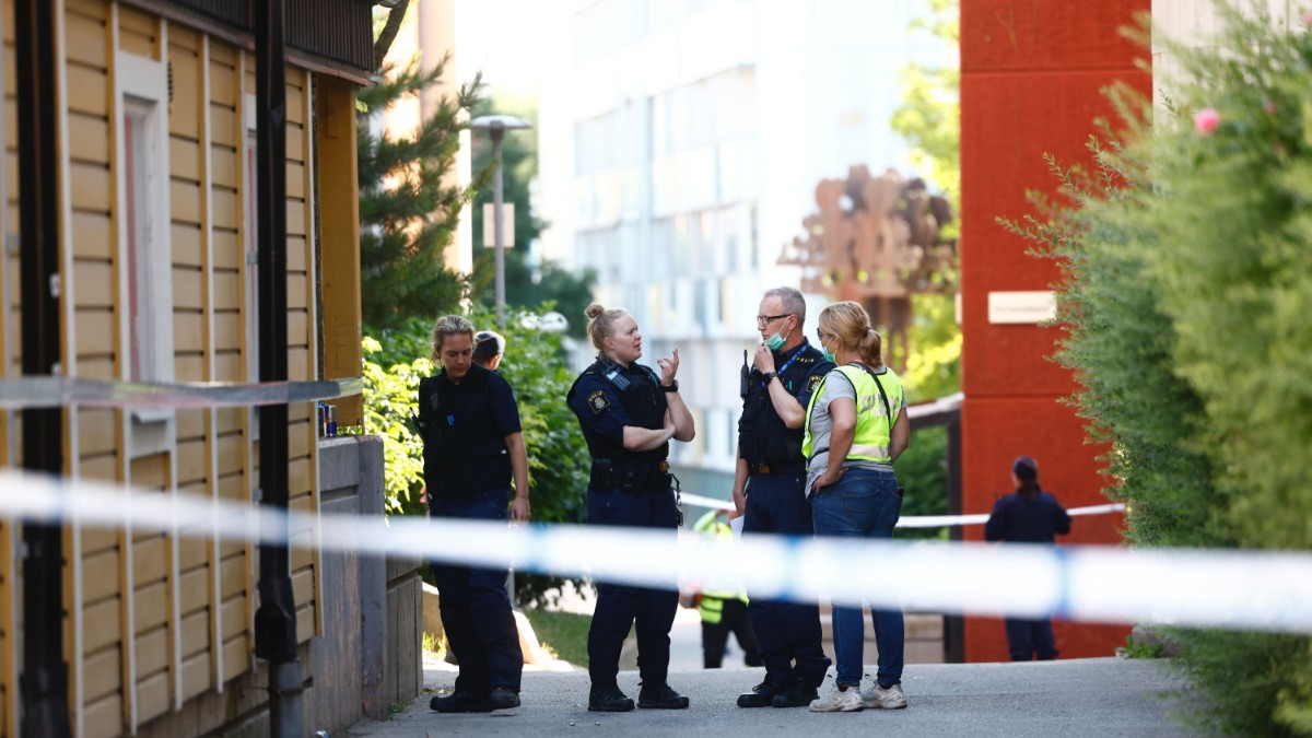 Två Gripna Efter Skottlossning I Husby