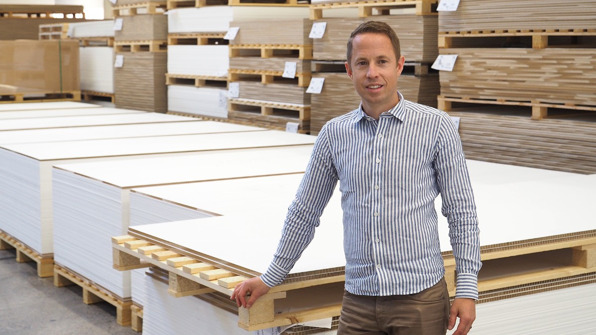 ANNONS Swedboard i Katrineholm expanderar med nytt lager