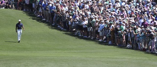 Tusentals följde Tiger Woods träningsvarv