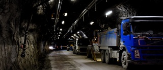 Lastmaskin och personbil frontalkrockade i gruvan på LKAB
