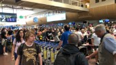 Nu peakar resandet – kaoset på Arlanda fortsätter • Helt packat med folk 