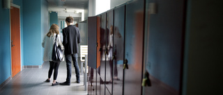 Gotländsk lärare ofredade elev sexuellt – förlorar legitimationen • Ansvarsnämnden: ”Ett allvarligt brott”