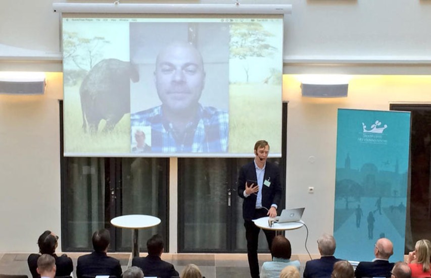 Johannes Schildt en av KRY: s skapare och grundare talade på ett seminarium 2015. Folkbladets Widar Andersson var där. Kry är numera ett "digifysiskt" företag och driver bl a fyra vårdcentraler i Norrköping.