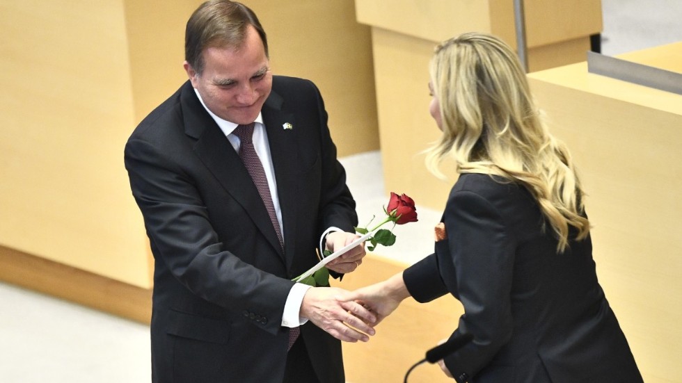 I Stefan Löfvens sista partiledardebatt i riksdagen fick partiföreträdarna möjlighet att visa på den politiska konkurrensens mer mellanmänskliga sida. Det är fint när partiledare tackar av varandra.