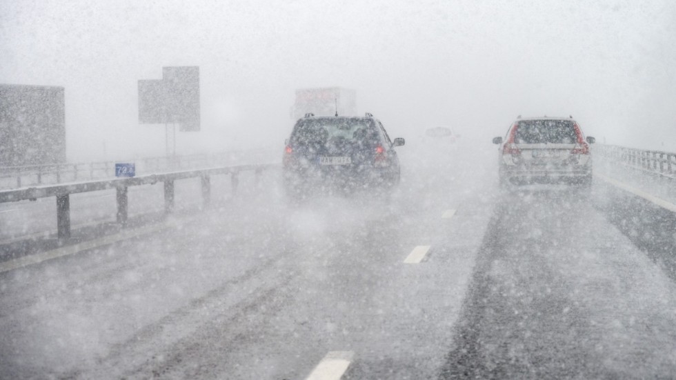 Vädret i veckan kommer vara kallt med risk för lokala snöbyar. 