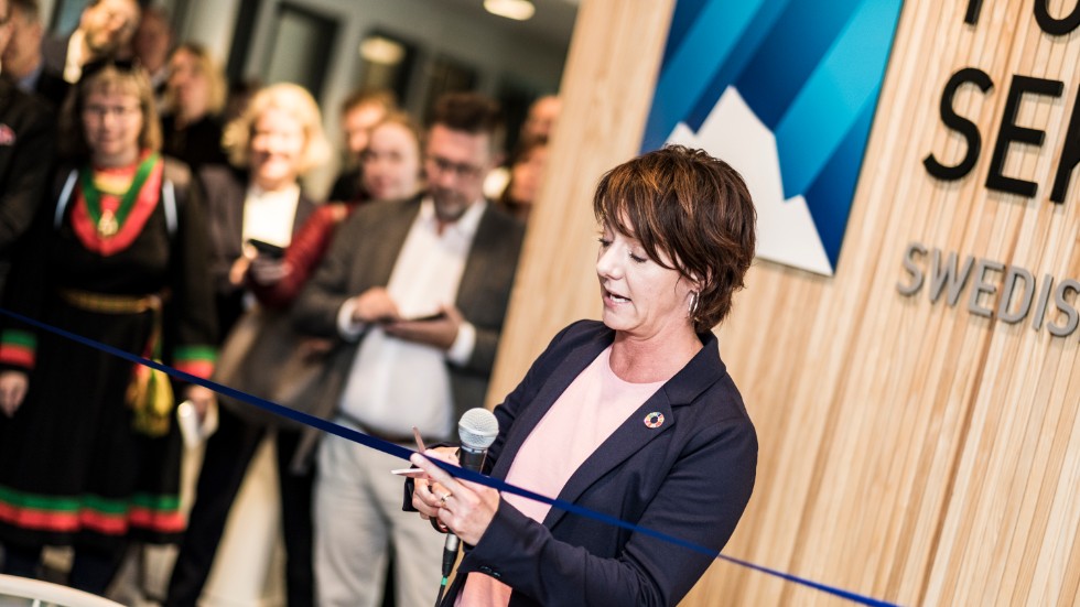 Matilda Ernkrans (S), minister för forskning och högre utbildning, invigde Polarforskningssekretariatets nya lokaler i Luleå 4 september 2019.