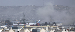 Afghanska IS misstänks för flygplatsattacken