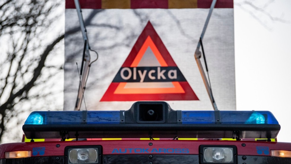 Räddningstjänsten varnar för ishalka och dimma i östra Götaland.