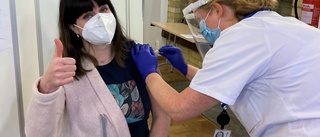 Uppsalas kända IVA-sköterska vaccinerar sig: ”Äntligen”