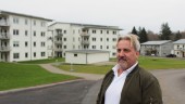 Han byggde 108 bostäder i trädgården