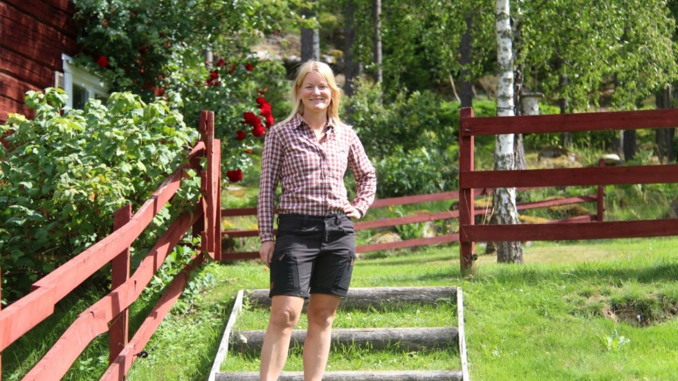 31 år gammal är Björkforstjejen Emma Linderbäck projektchef på Skanska. Tidigare i år utsågs hon till en av framtidens främsta kvinnliga ledare i Sverige.