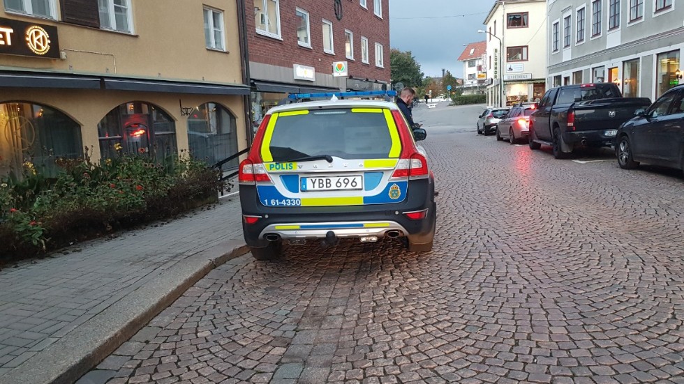 Häktningsförhandling för den anhållne mannen som misstänks för rånet i Vimmerby i måndags kommer att ske under torsdagen.