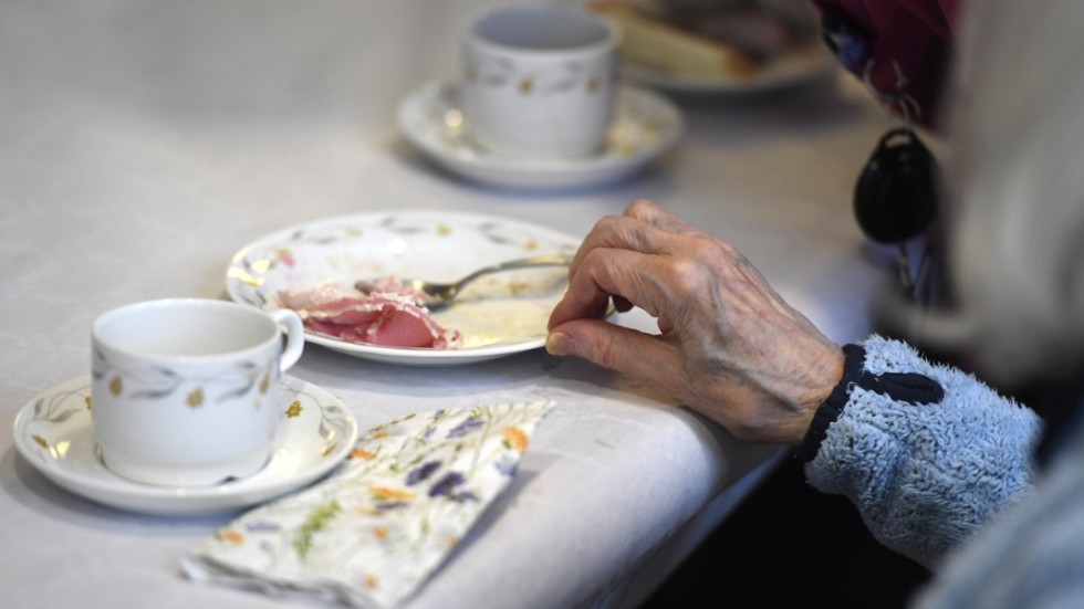 När man talar med äldre Nyköpingsbor så önskar de fler trygghetsboenden. De önskar ta del av tjänster som matservering, café, aktiviteter och närhet till personal som finns på ett särskilt boende, utan att behöva bo i ett särskilt boende, skriver Marita Göransson (KD) med flera.
