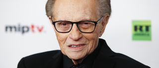 Larry King har lämnat intensiven