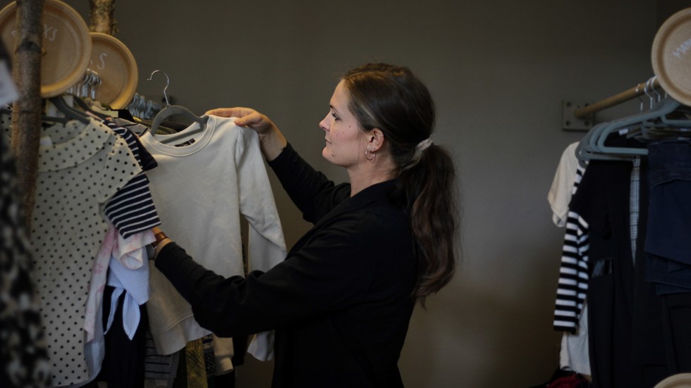 Den 16 september öppnade Returbyrån i Humles lokaler i Österbymo. Frida Jansson, sedan tidigare anställd på företaget, är den som ansvarar för konceptet.