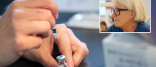 Politikerna säger nej till vaccinkrav – får kritik: "Covid-19 skördar fortfarande liv"