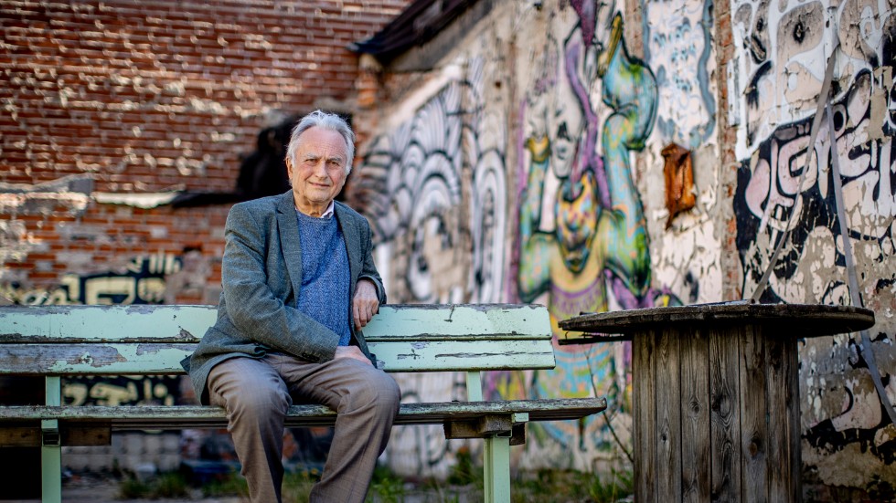 Den brittiske evolutionsbiologen Richard Dawkins har hamnat en del i blåsväder för uttalanden om kön och religion. I veckan var han i Göteborg för att invigningstala på Vetenskapsfestivalen.
