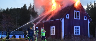 Villa övertänd under morgonen – polisen utreder mordbrand