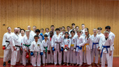 Karate-kids och äldre fick träna med storstjärnan