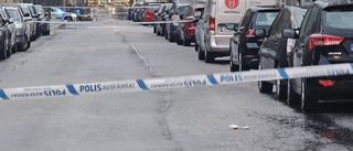 Stor polisinsats efter bombfynd i centrala Norrköping