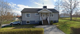 Nya ägare till hus i Älmsta, Väddö - prislappen: 2 600 000 kronor